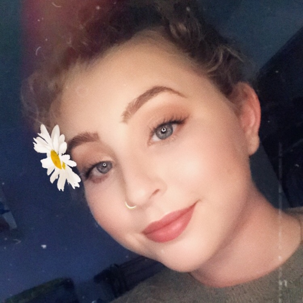 Meet your Posher, Marly